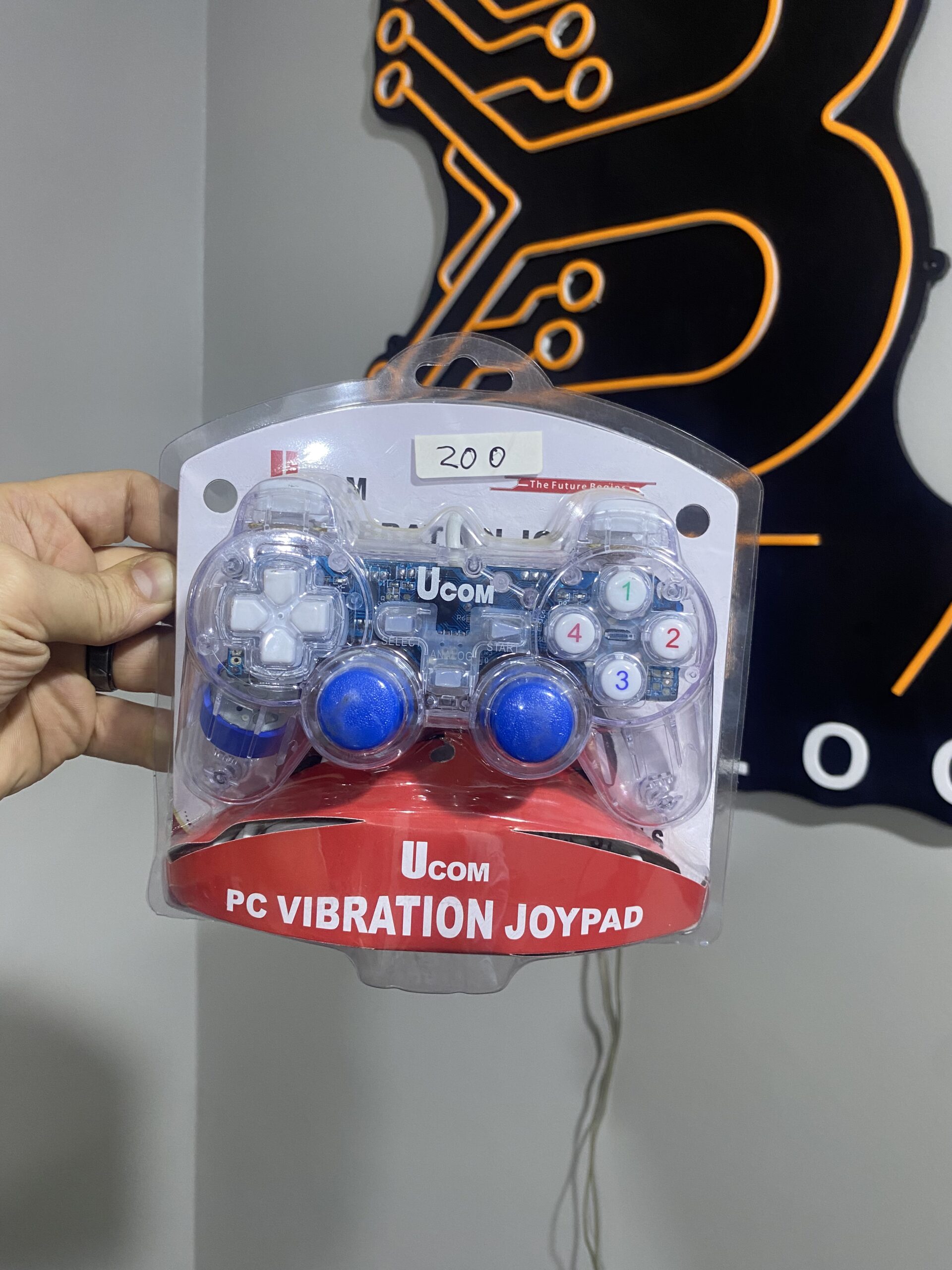 وحدة تحكم Ucom PC Vibration